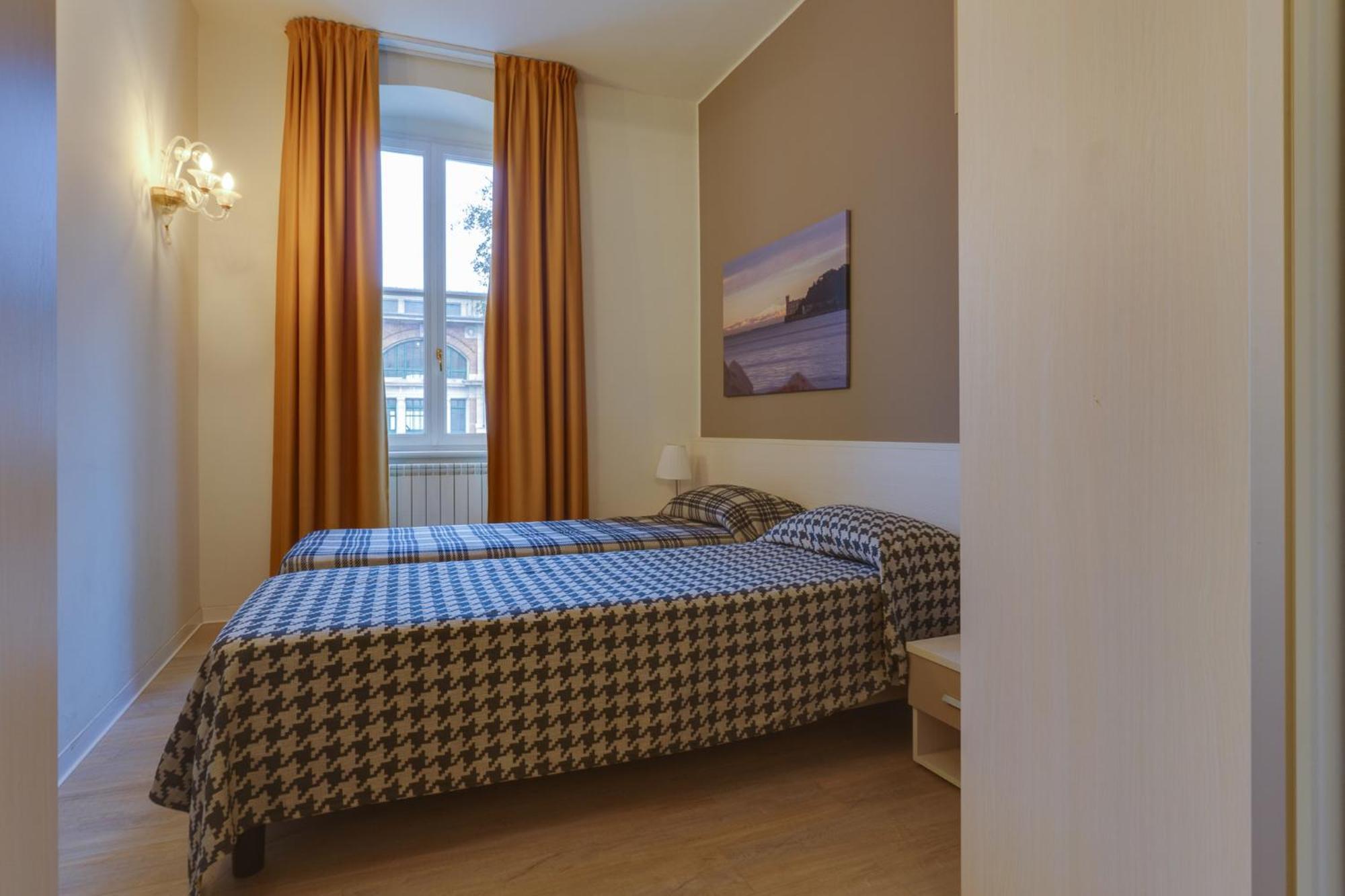 Residence Al Granzo Triëst Buitenkant foto
